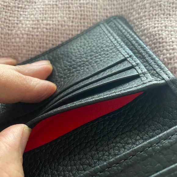 Dooney and Bourke wallet - Picture 3 of 3